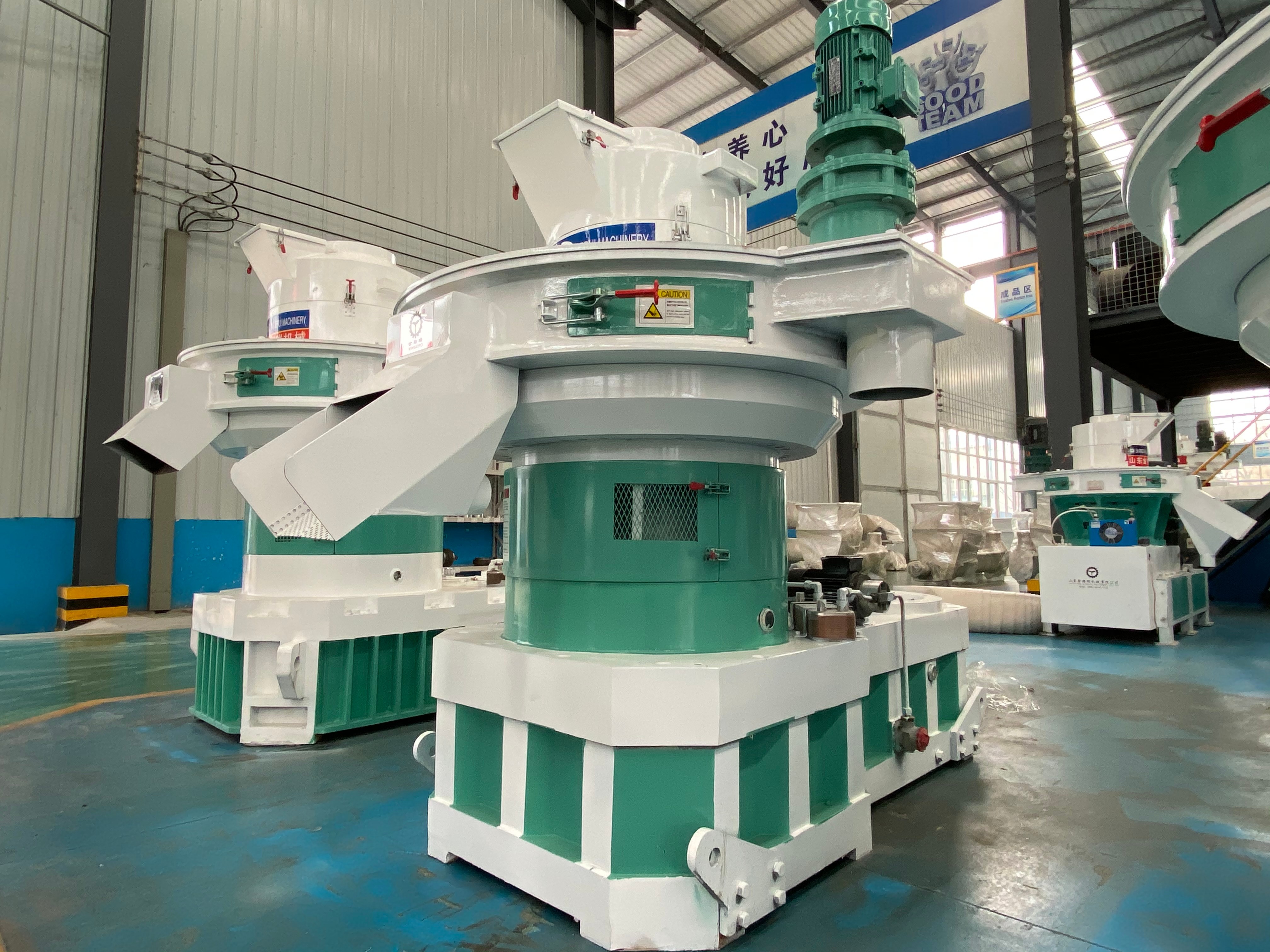 秸稈午夜美女福利视频