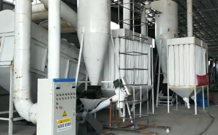 生物質午夜美女福利视频械