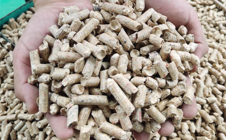 玉米秸稈生物質顆粒燃料 玉米秸稈生物質顆粒燃料