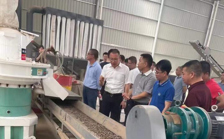 生物質午夜美女福利视频客戶現場 生物質午夜美女福利视频客戶現場