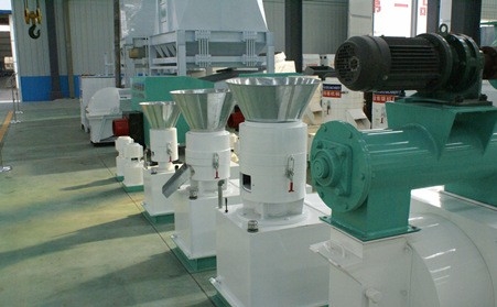 小型家用飼料午夜美女福利视频